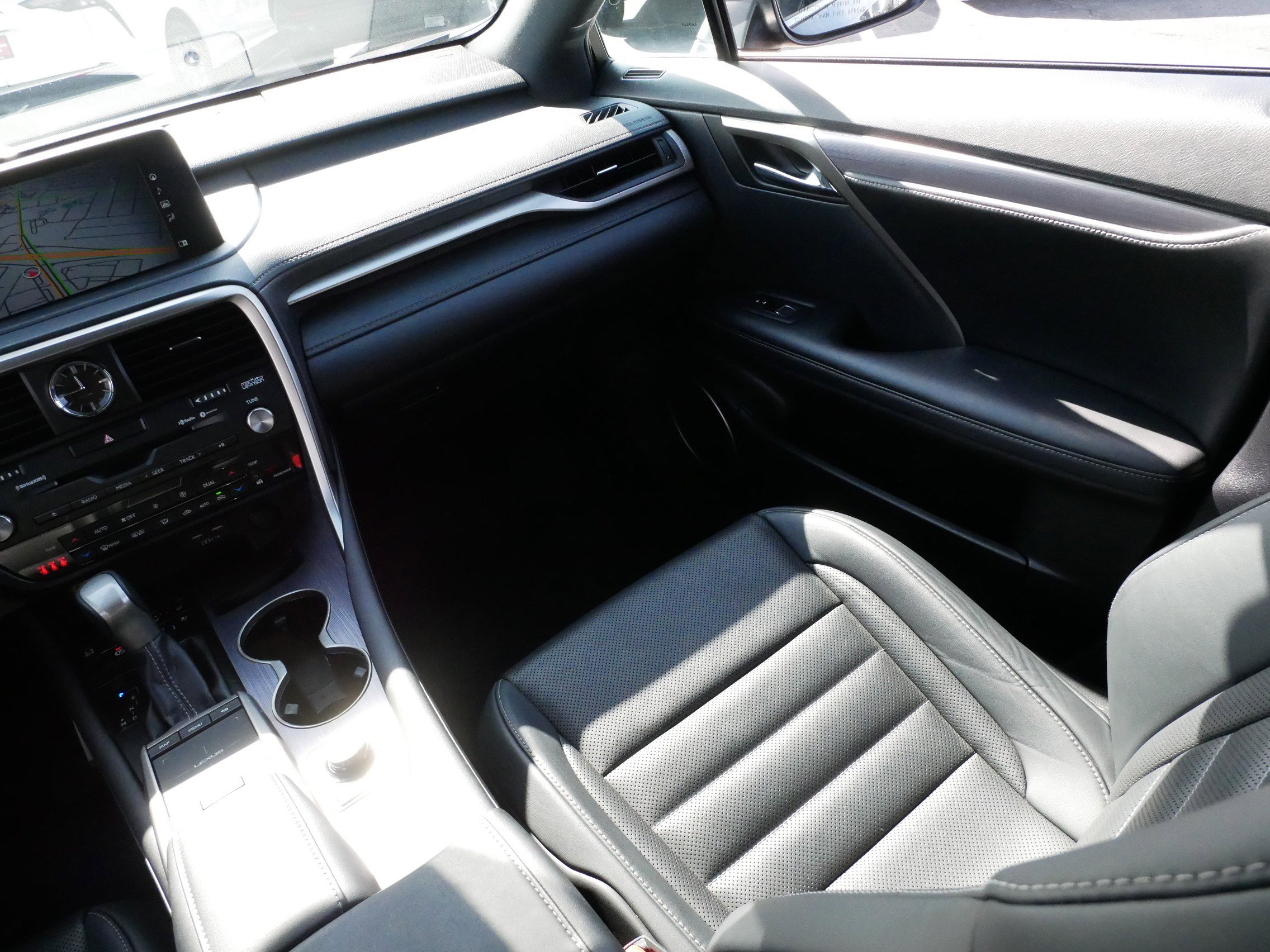 Used 2022 Lexus RX 350 F Sport w/ Accessory Package image 11