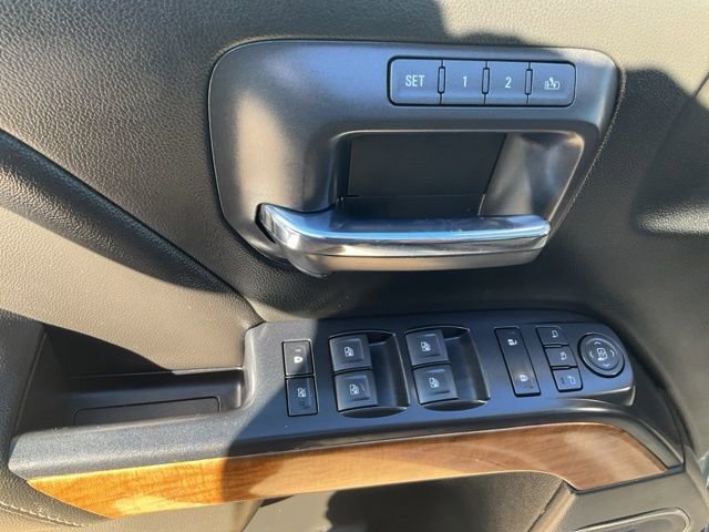 Used 2018 Chevrolet Silverado 1500 LTZ w/ Sport Package AWD/4WD image 5