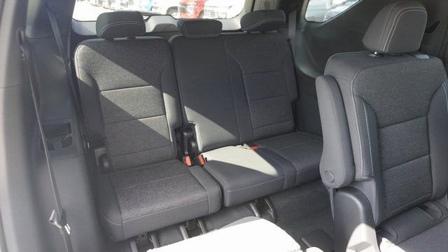 New 2026 Chevrolet Traverse LT image 14