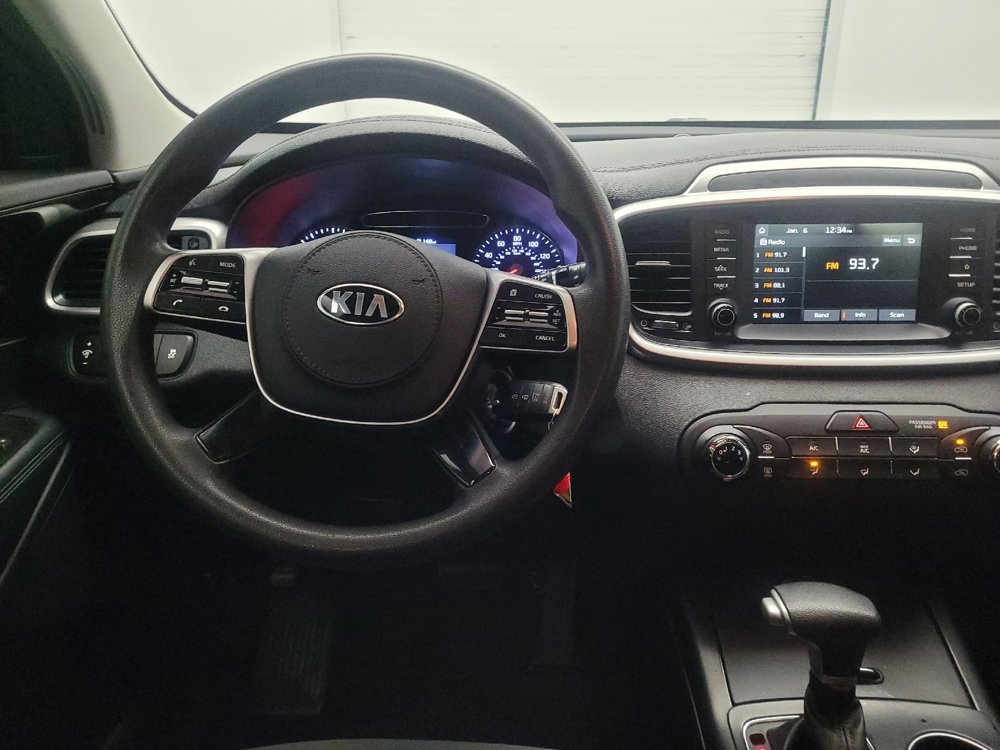 Used 2020 Kia Sorento LX image 22