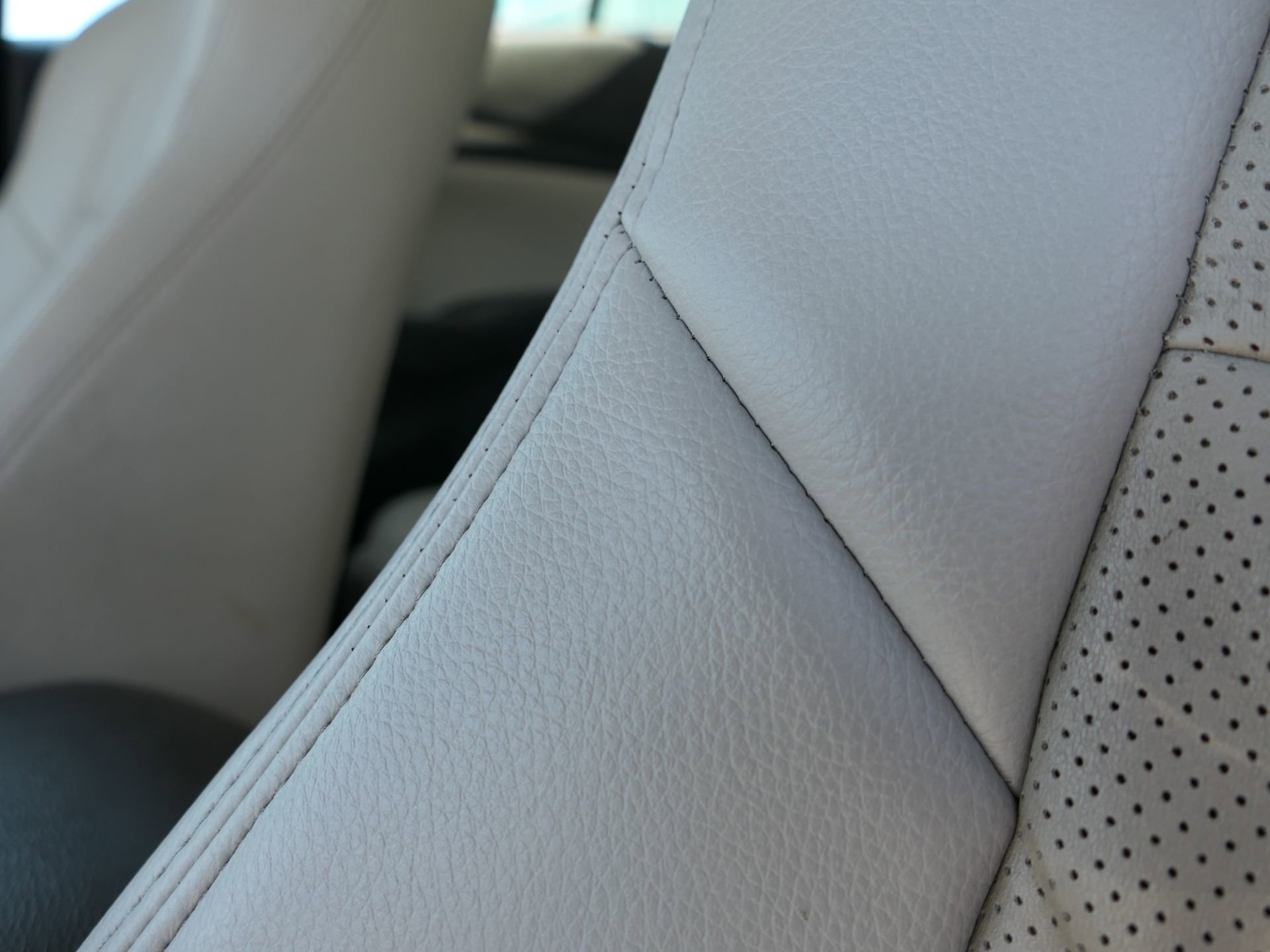 Used 2017 MAZDA MAZDA6 Touring FWD image 12