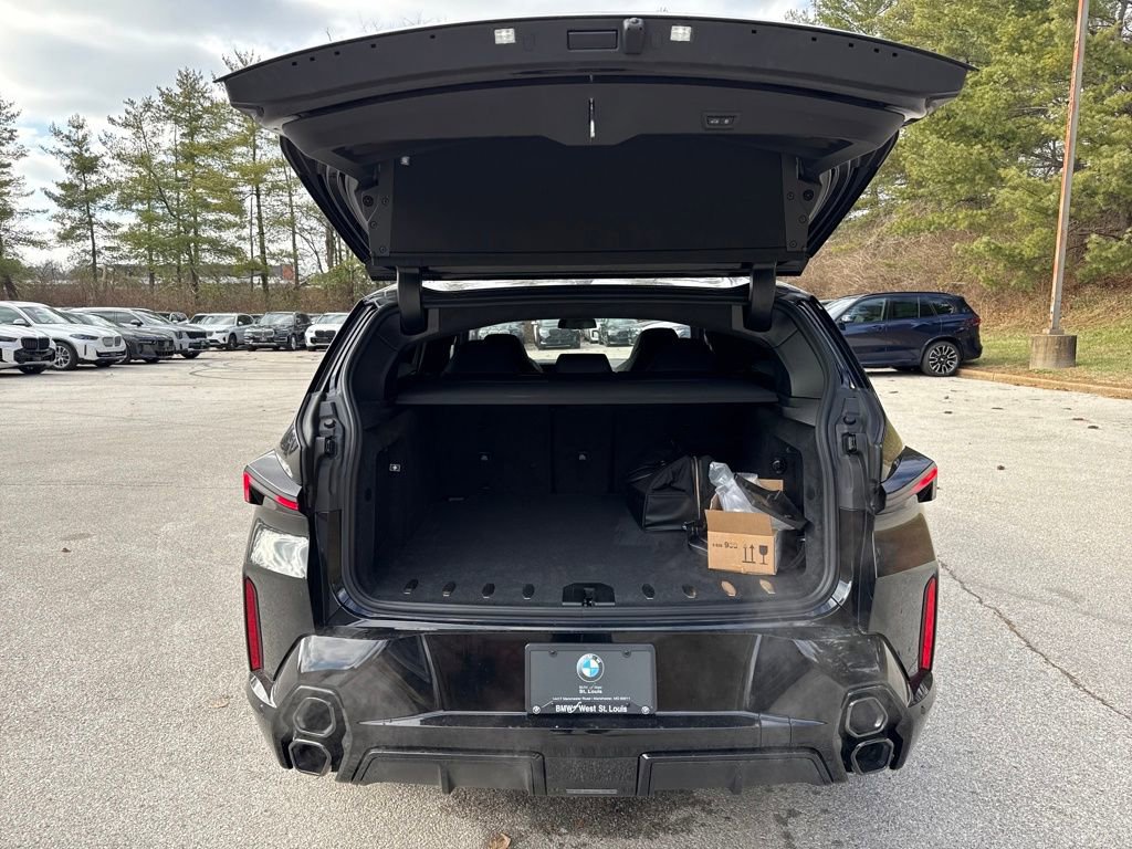 New 2026 BMW XM Label Red image 24