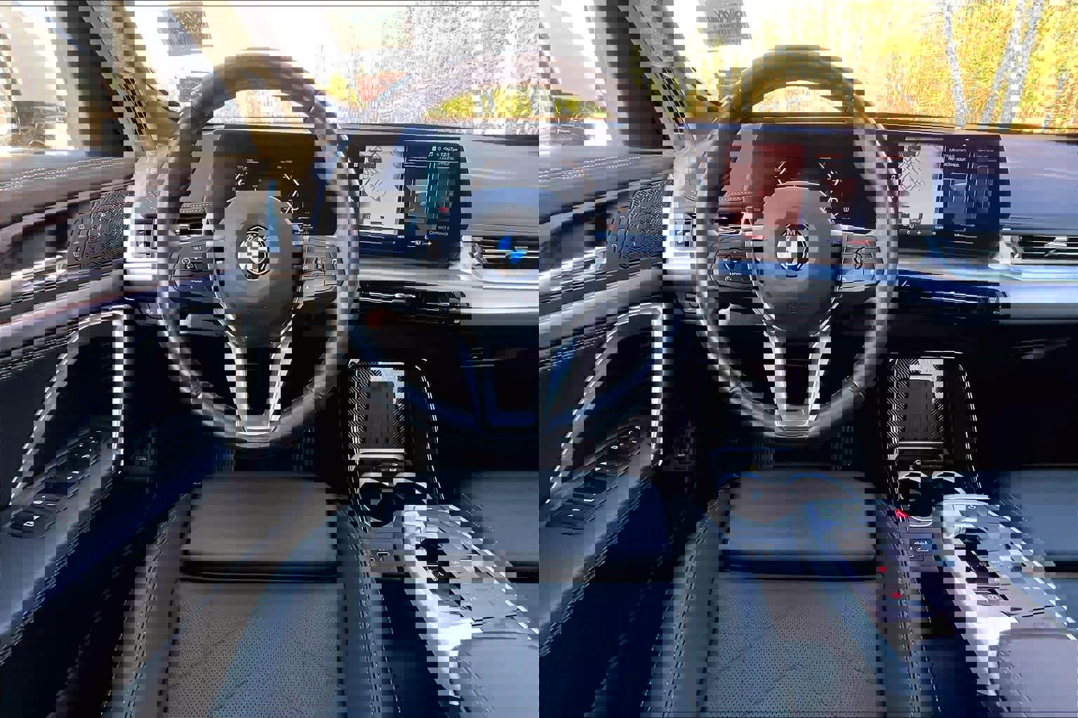 Used 2023 BMW X1 xDrive28i image 5