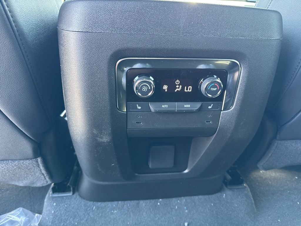 New 2025 Chevrolet Tahoe Premier image 40