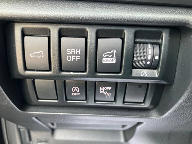 Used 2021 Subaru Forester Premium AWD/4WD image 18