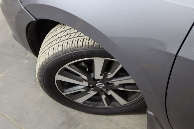 Used 2021 Nissan Versa SV image 37