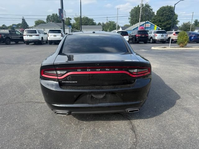 Used 2022 Dodge Charger SXT RWD image 4