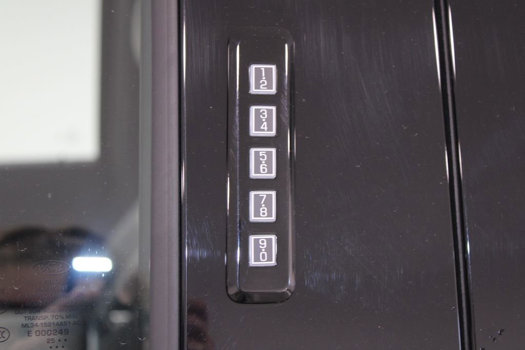 New 2026 Ford F350 Platinum image 23