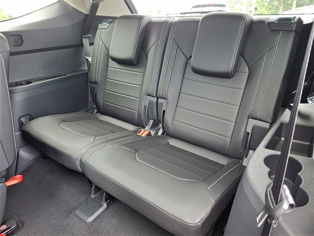 New 2025 Volkswagen Atlas SEL image 13