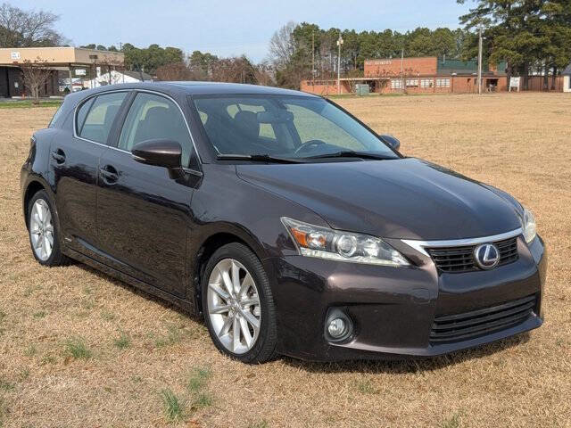 Used 2013 Lexus CT 200h w/ Premium Pkg w/Backup Camera FWD image 1
