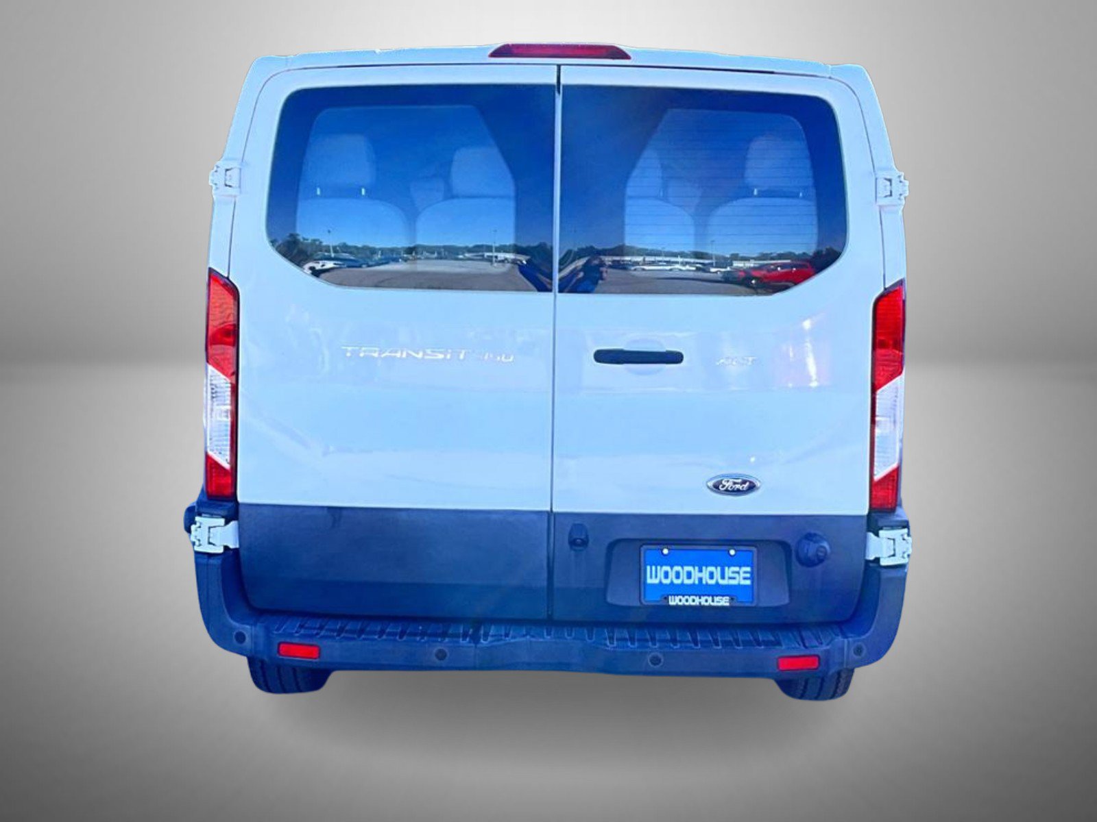 Used 2016 Ford Transit 350 XLT RWD image 6