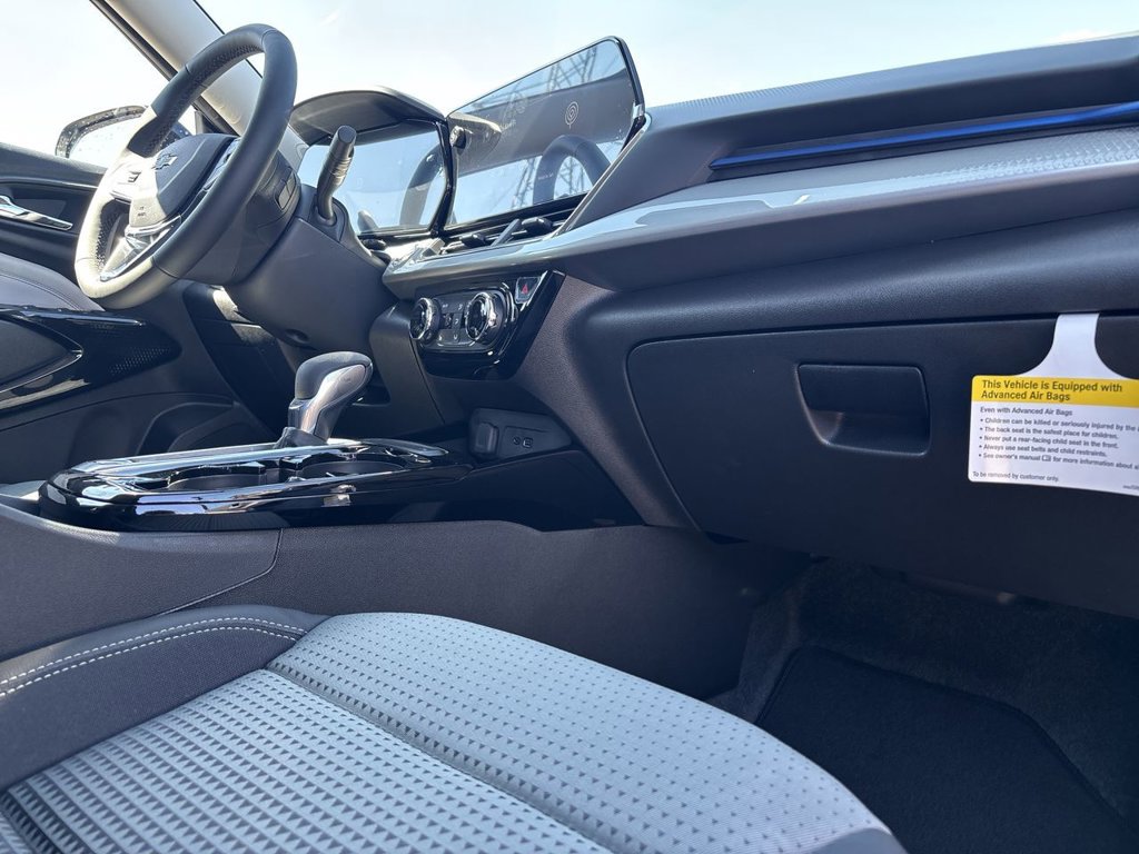 New 2026 Chevrolet Trax LT w/ Midnight Edition FWD image 31