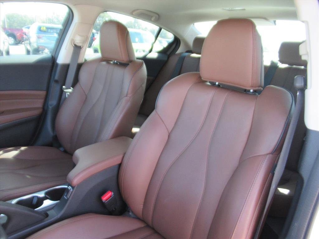 Used 2022 Acura ILX w/ Premium Package image 16