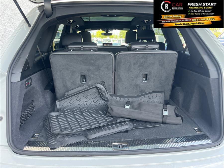Used 2019 Audi Q7 3.0T Prestige w/ Prestige Package AWD/4WD image 18