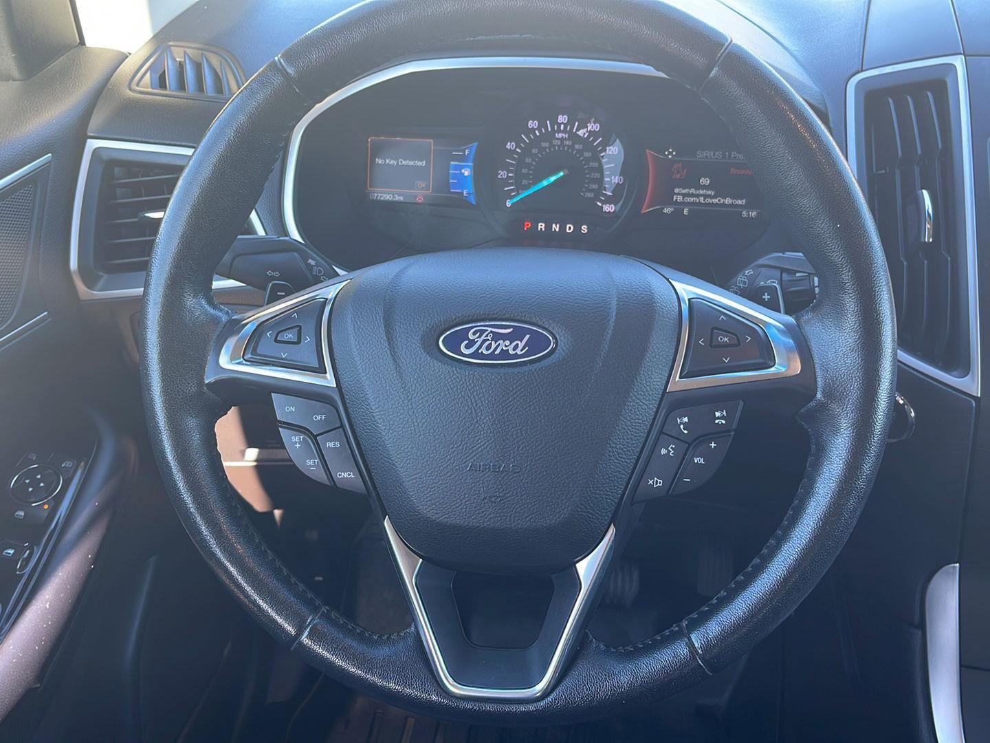 Used 2018 Ford Edge SEL w/ Equipment Group 201A image 23