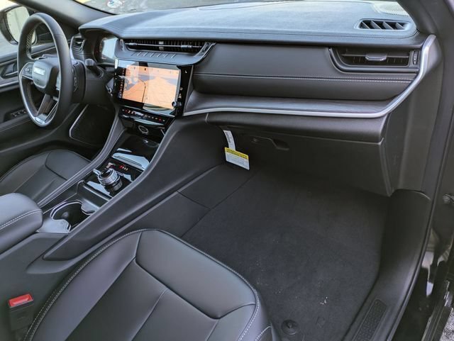 New 2026 Jeep Grand Cherokee Limited AWD/4WD image 33