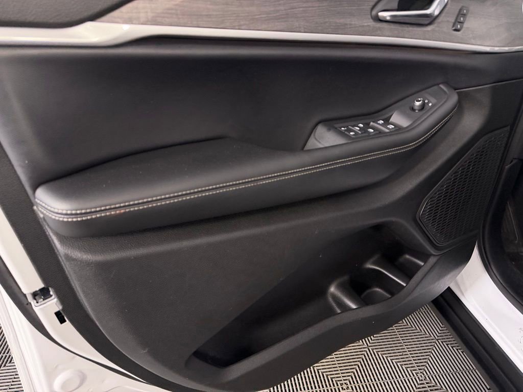 Certified 2025 Jeep Grand Cherokee Limited image 25