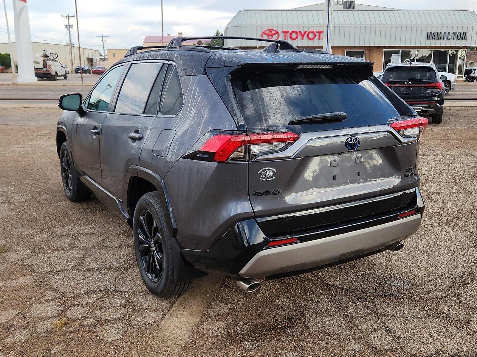 Used 2024 Toyota RAV4 XSE w/ Weather Package image 3