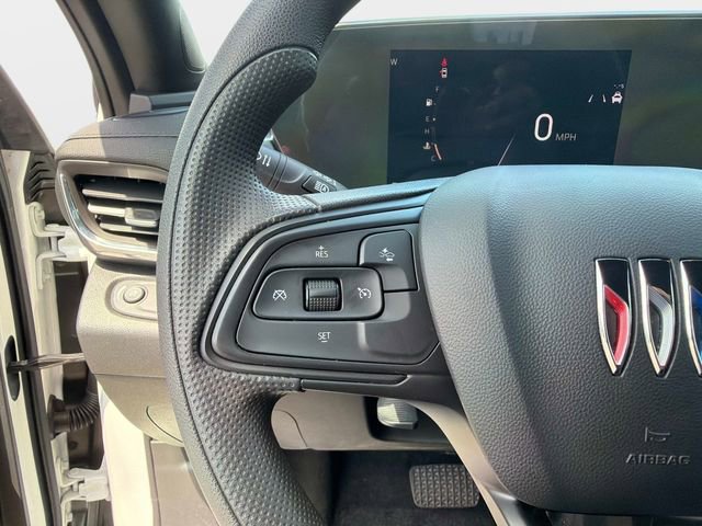 Used 2024 Buick Envista Preferred FWD image 29