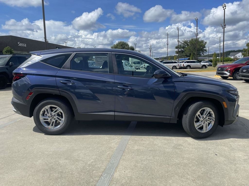 New 2026 Hyundai Tucson SE FWD image 2