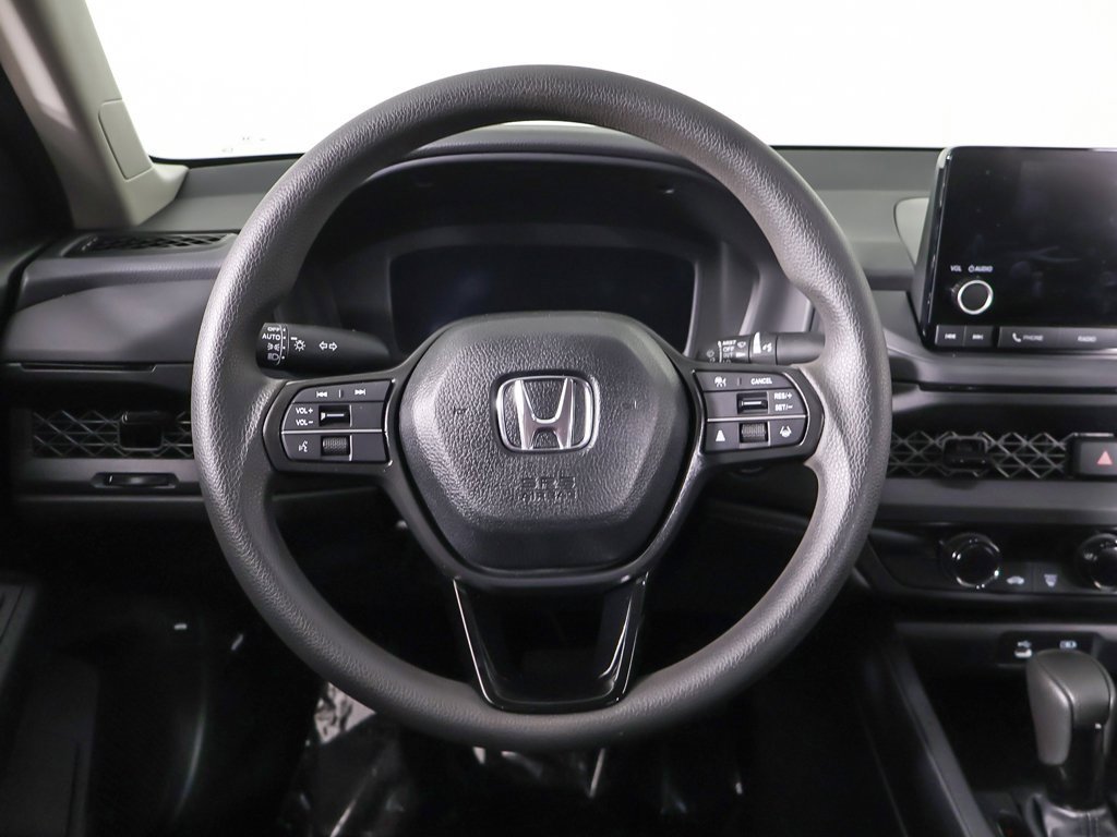 Certified 2025 Honda Accord LX image 33