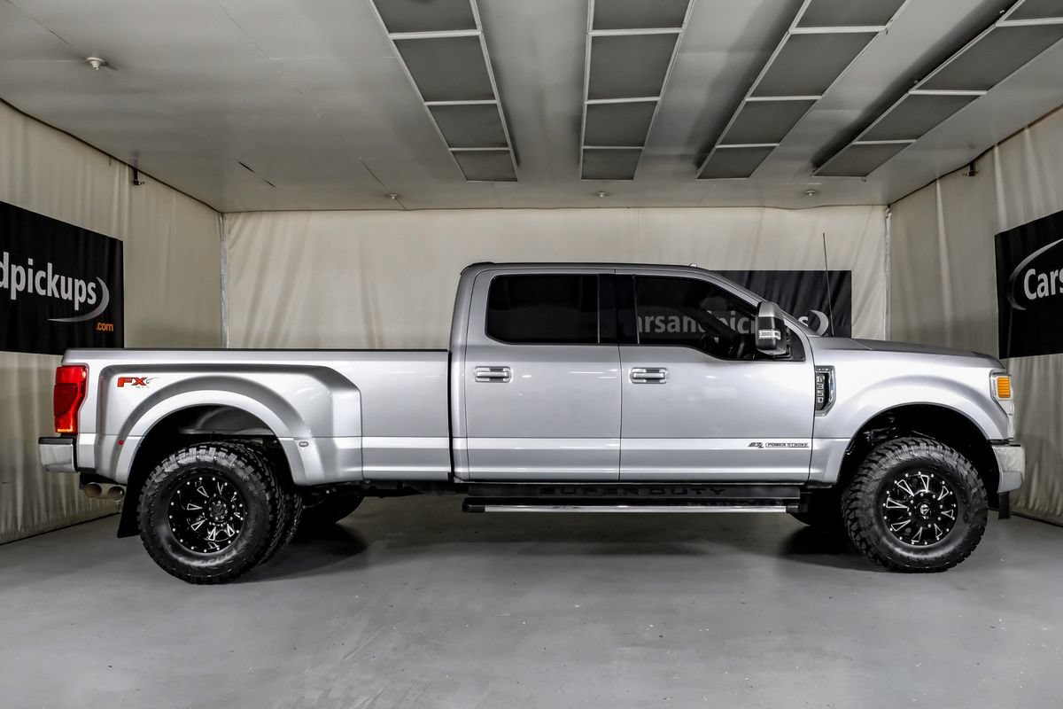 Used 2022 Ford F350 Lariat w/ Lariat Value Package AWD/4WD image 5