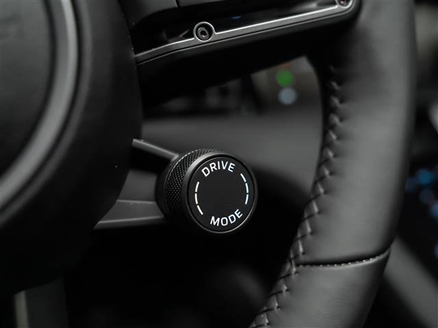 Used 2025 Porsche Taycan 4 Cross Turismo image 20