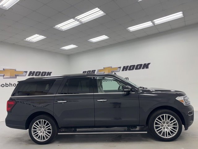 Used 2023 Ford Expedition Max Limited image 4