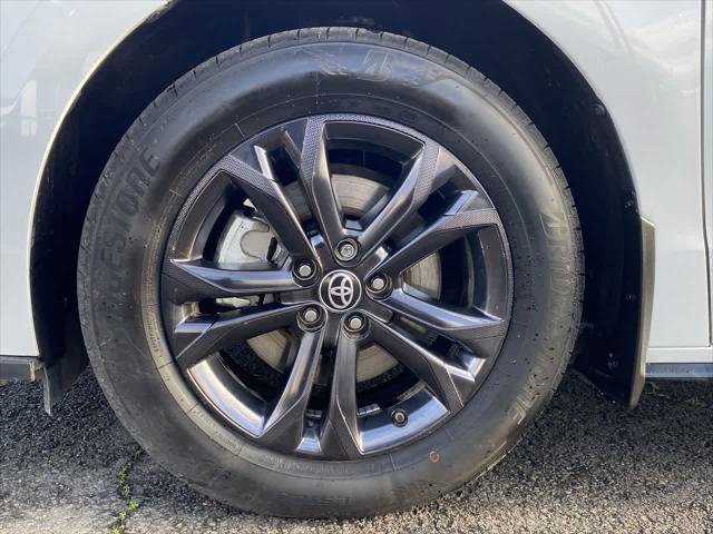 Certified 2025 Toyota Sienna XSE w/ XSE Plus Package image 10