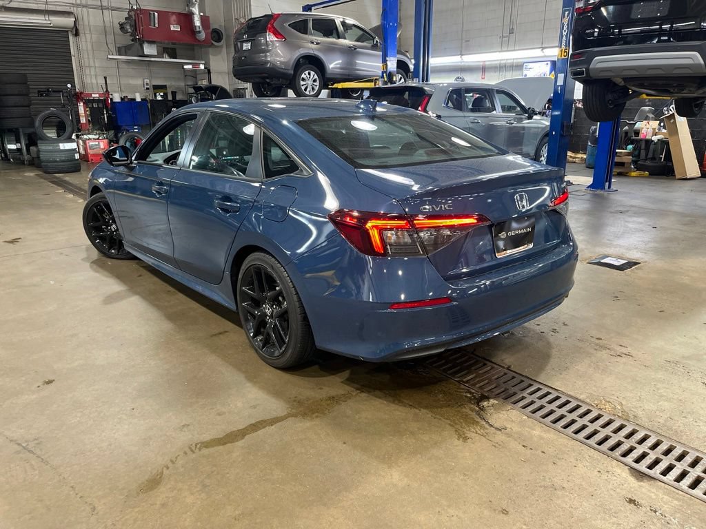 Certified 2025 Honda Civic Sport image 5