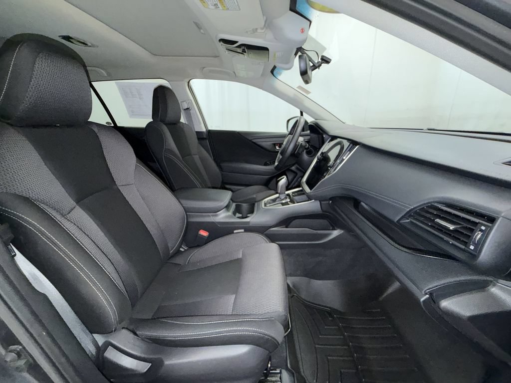Used 2022 Subaru Outback Premium AWD/4WD image 18