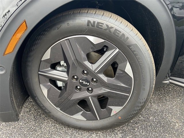 New 2025 Kia EV6 Light image 30