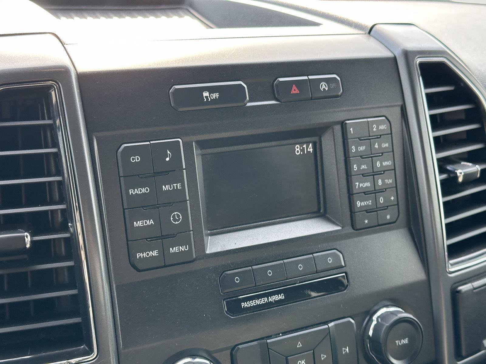 Used 2017 Ford F150 XLT image 12