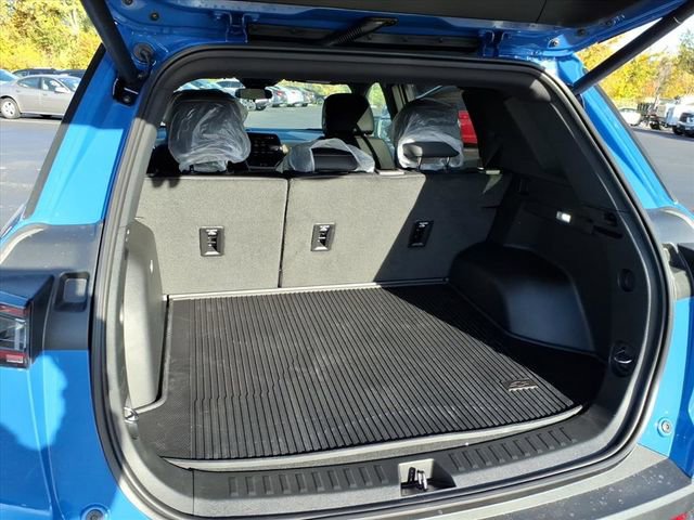 New 2026 Chevrolet Equinox ACTIV image 4