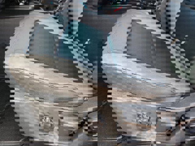 Certified 2022 Ford Bronco Black Diamond image 19