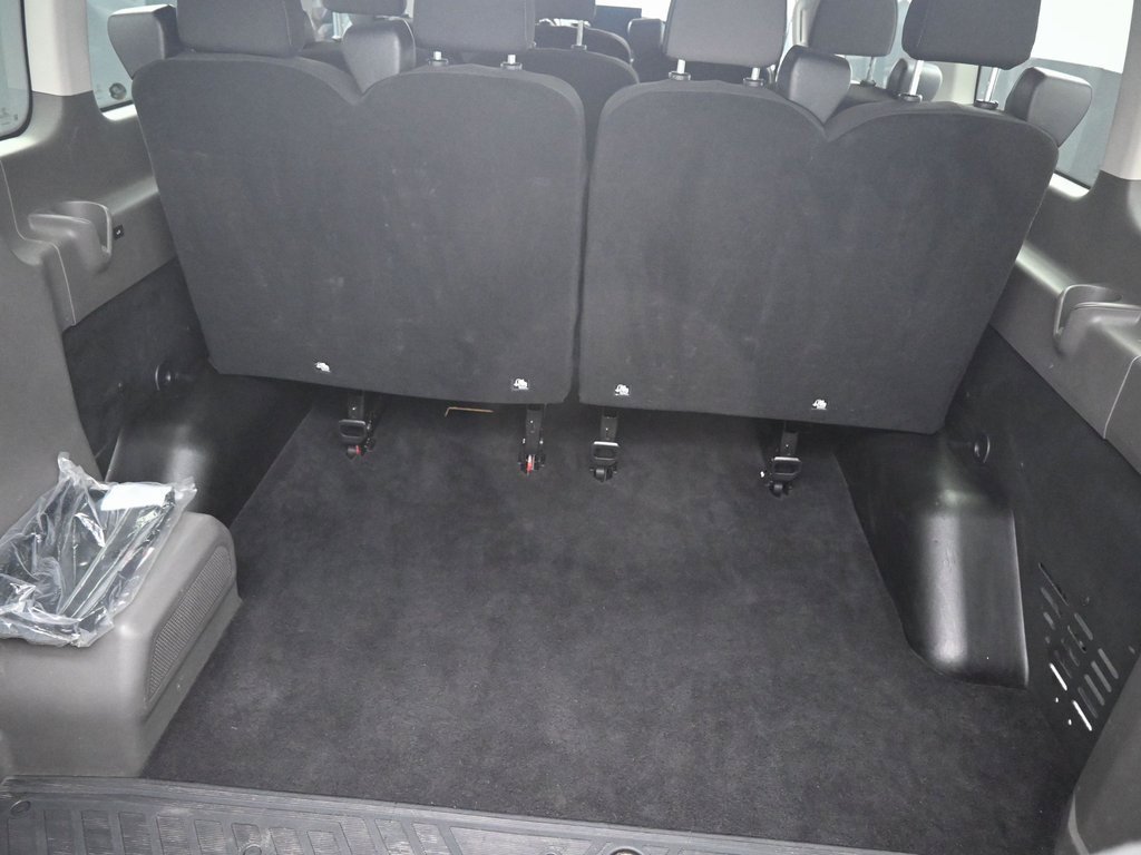 Used 2024 Ford Transit 350 XLT image 30