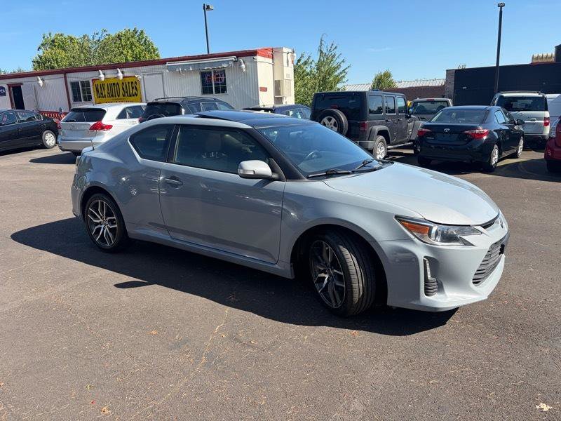 Used 2015 Scion tC FWD image 3