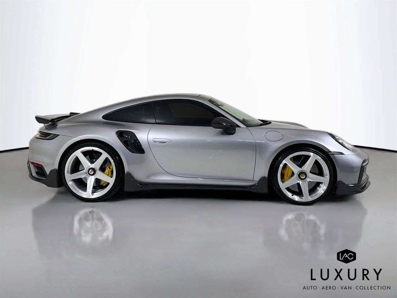 Used 2021 Porsche 911 Turbo S AWD/4WD image 3