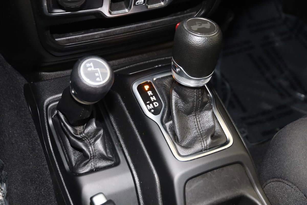 Used 2022 Jeep Wrangler Unlimited Sport image 7