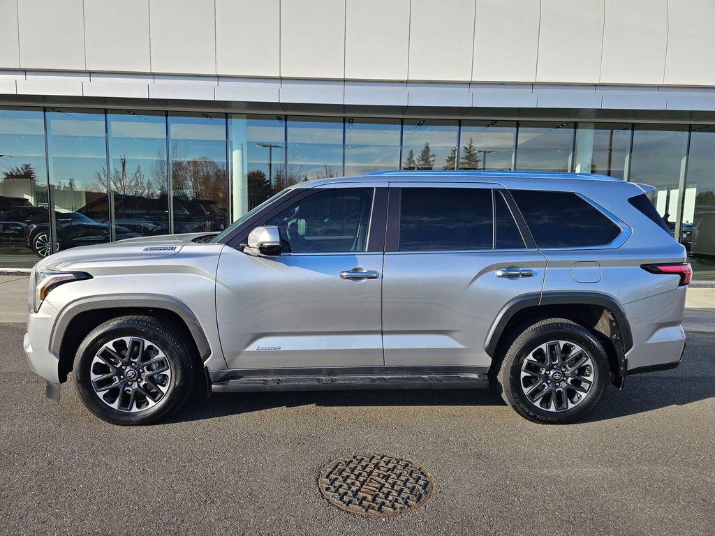 Used 2025 Toyota Sequoia Limited AWD/4WD image 2