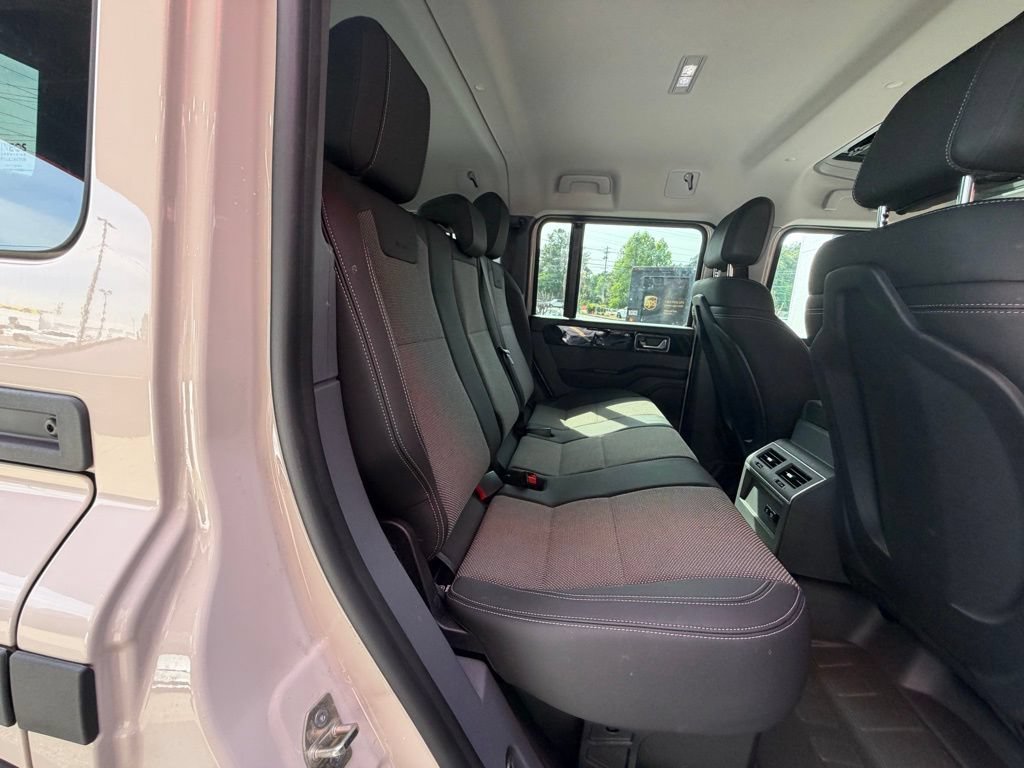 Used 2024 INEOS Grenadier Station Wagon AWD/4WD image 29