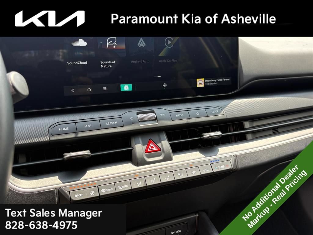 New 2026 Kia K4 FWD image 12