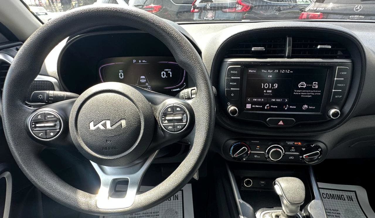 Used 2023 Kia Soul LX w/ Option Group 015 FWD image 12