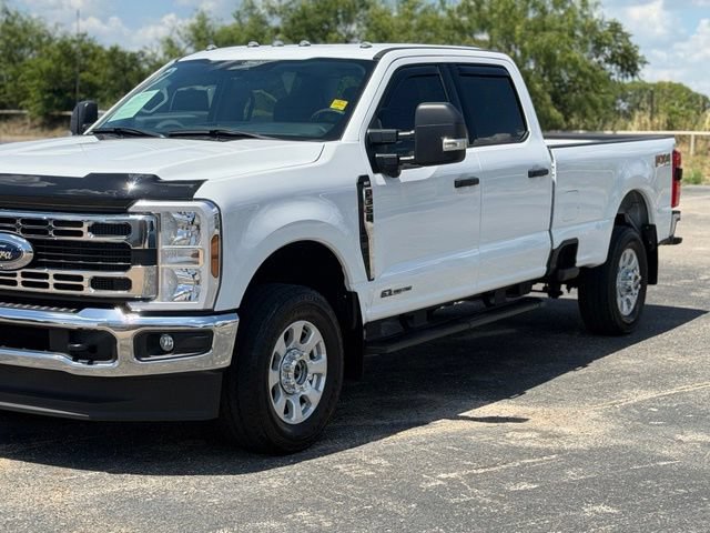 Used 2024 Ford F350 XLT w/ 360-Degree Camera Package AWD/4WD image 7