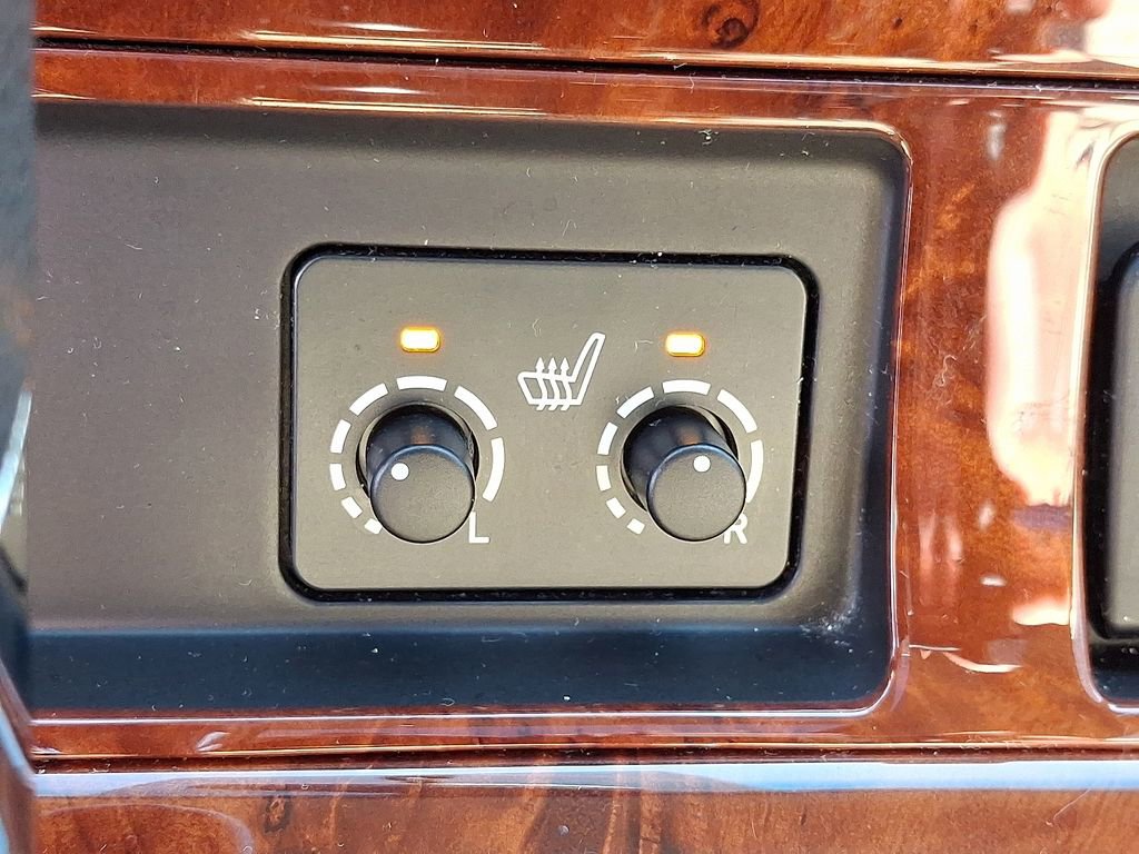 Used 2012 Toyota Highlander Limited w/ Tow Pkg image 21