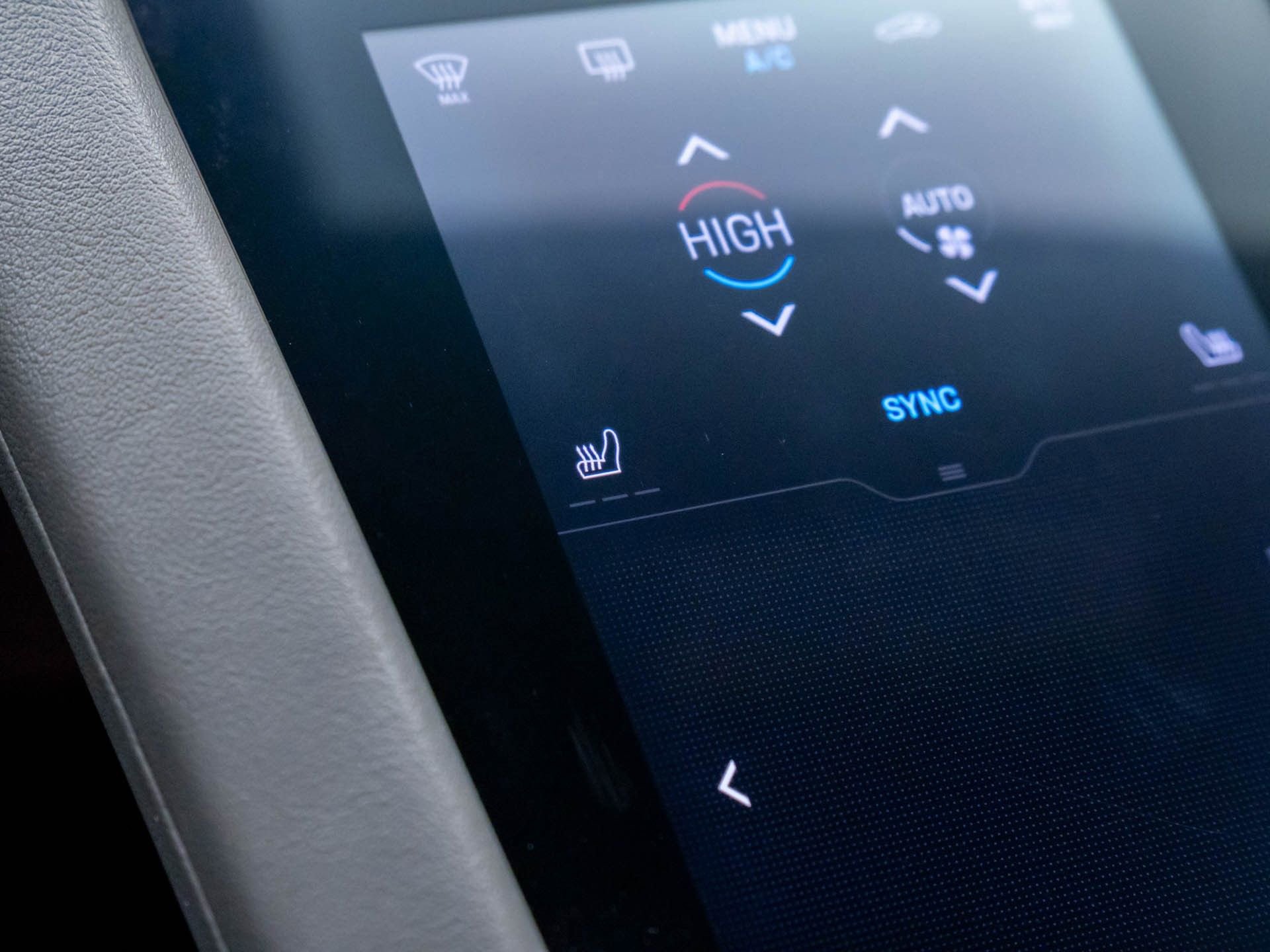 Certified 2022 Porsche Taycan 4S image 24