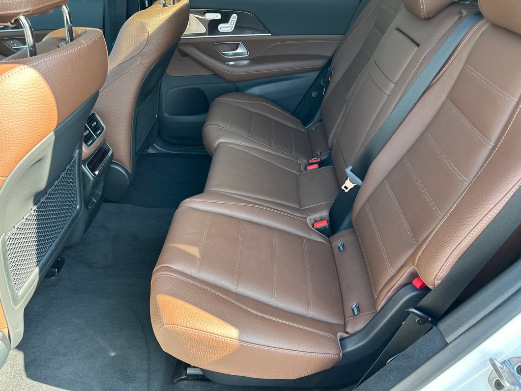 New 2026 Mercedes-Benz GLS 450 4MATIC image 27