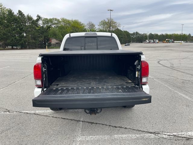Used 2021 Toyota Tacoma SR AWD/4WD image 17