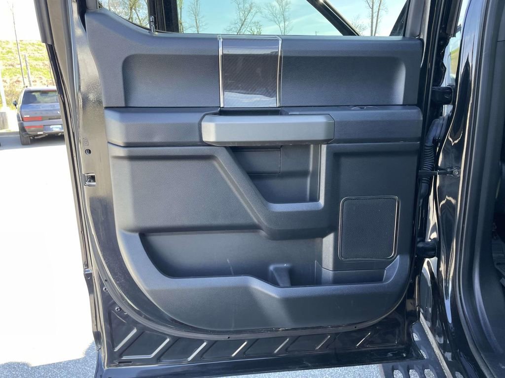 Used 2020 Ford F150 Raptor w/ Equipment Group 802A Luxury AWD/4WD image 2