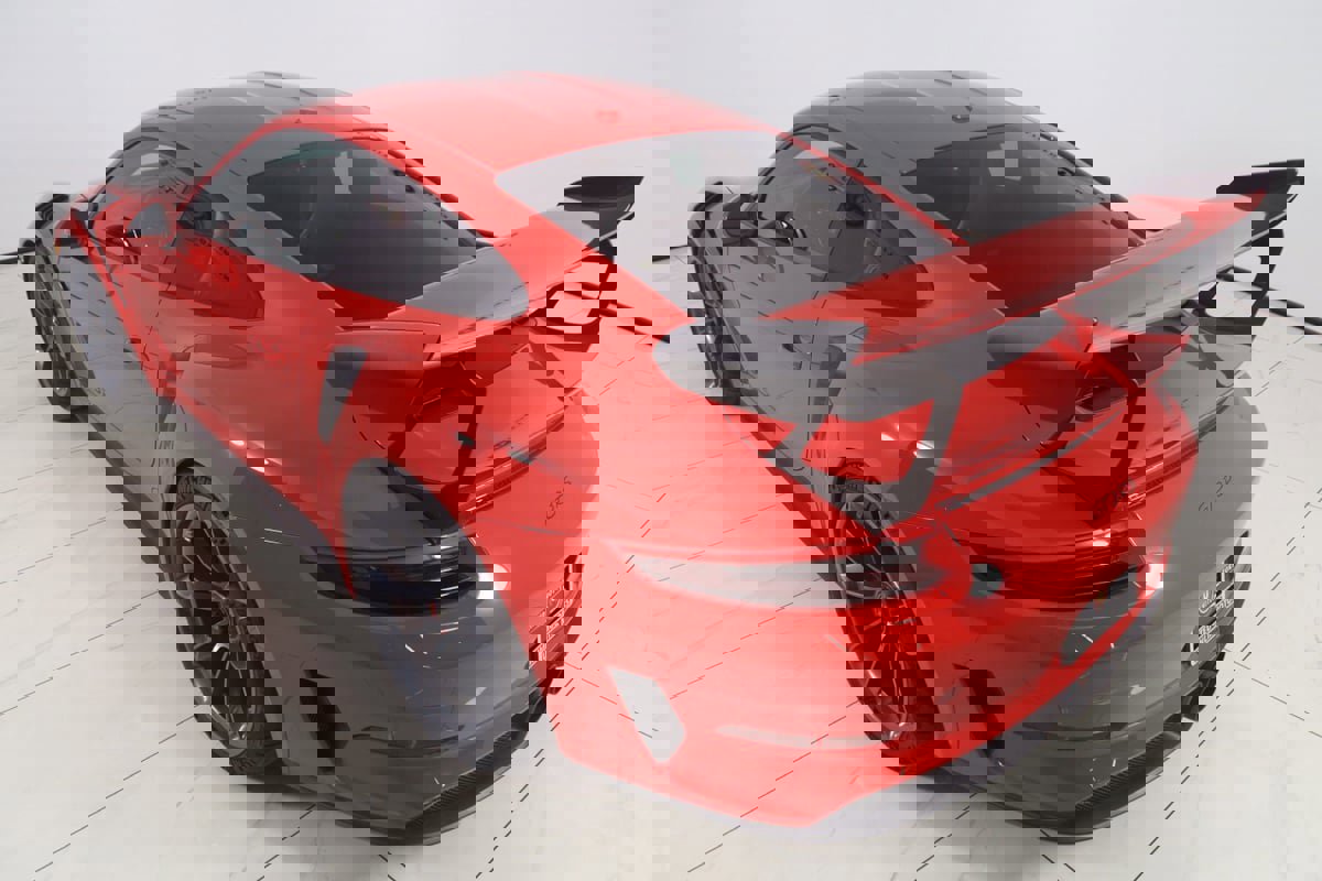 Used 2019 Porsche 911 GT3 RS image 34